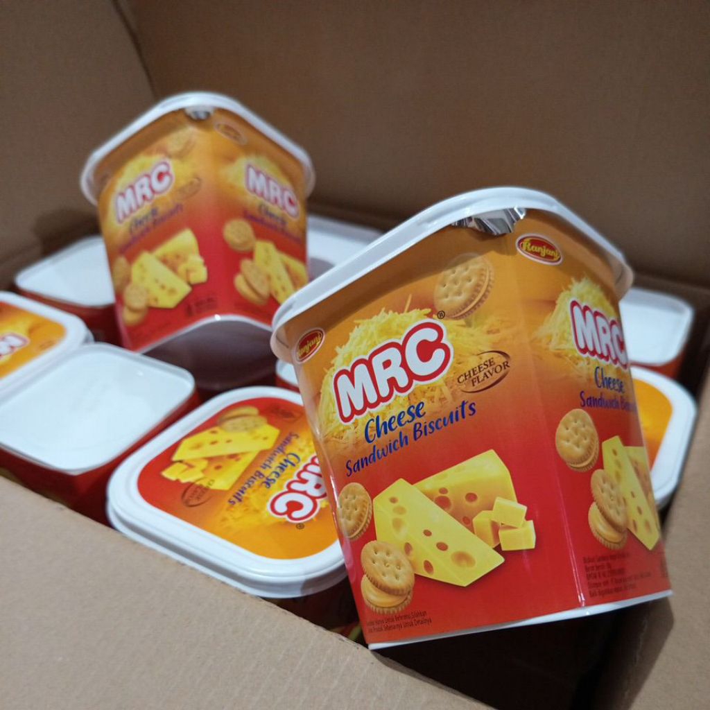 

MRC Cheese Sandwich Biscuits Rasa keju Harga 1 cup isi 20 pcs