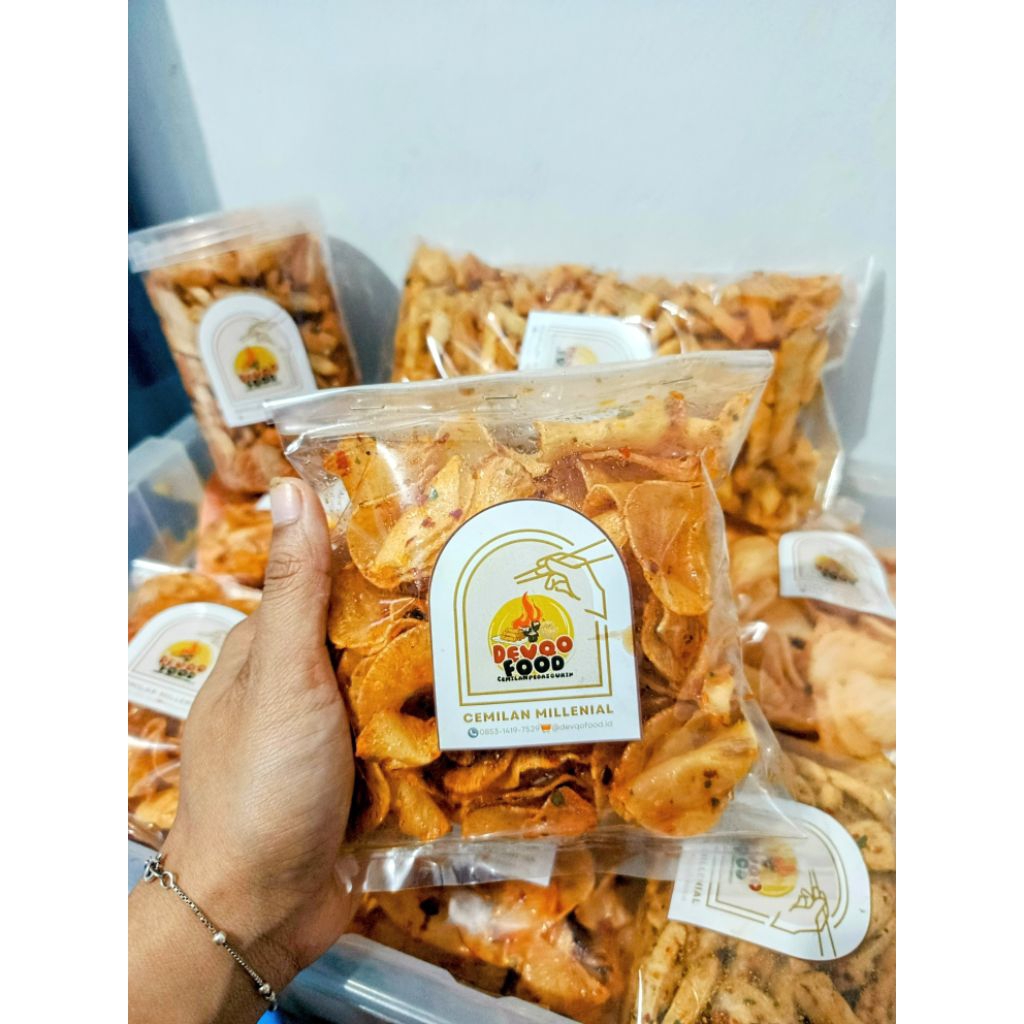 

keripik singkong Pedas Asam Manis enak bikin nagih asli Tasikmalaya cemilan jadul enak