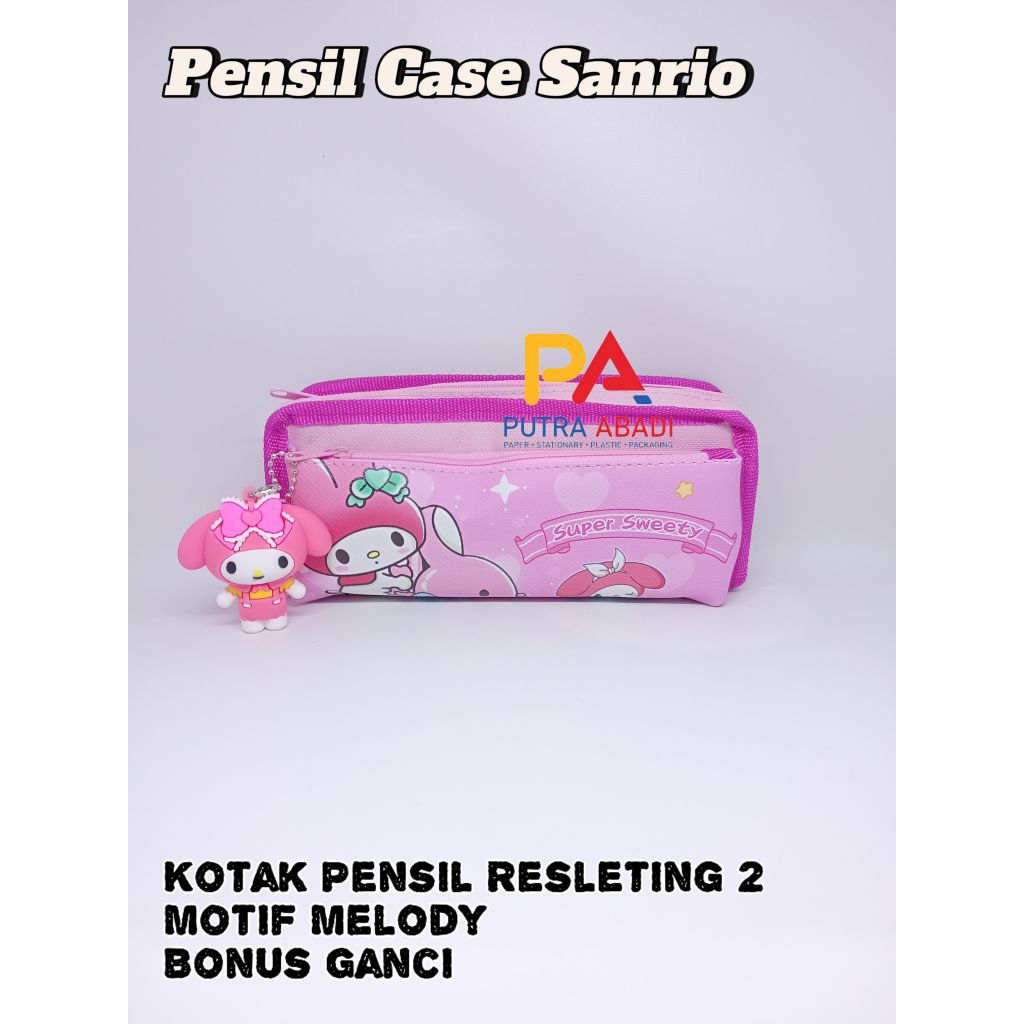 

Kotak Pensil Kain Resleting Dua Gambar Sanrio Bonus Ganci Lucu Aesthetic