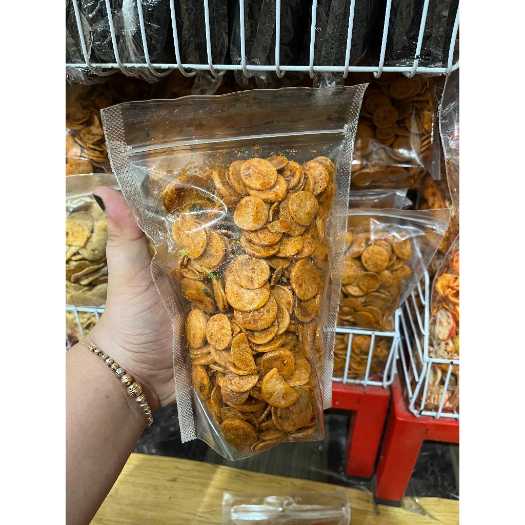 

KERUPUK SOSIS GORENG PEDAS ASIN / PEDAS DAUN JERUK ENAK MURAH