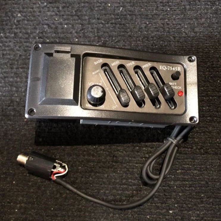 Preamp Gitar Akustik EQ-7545R