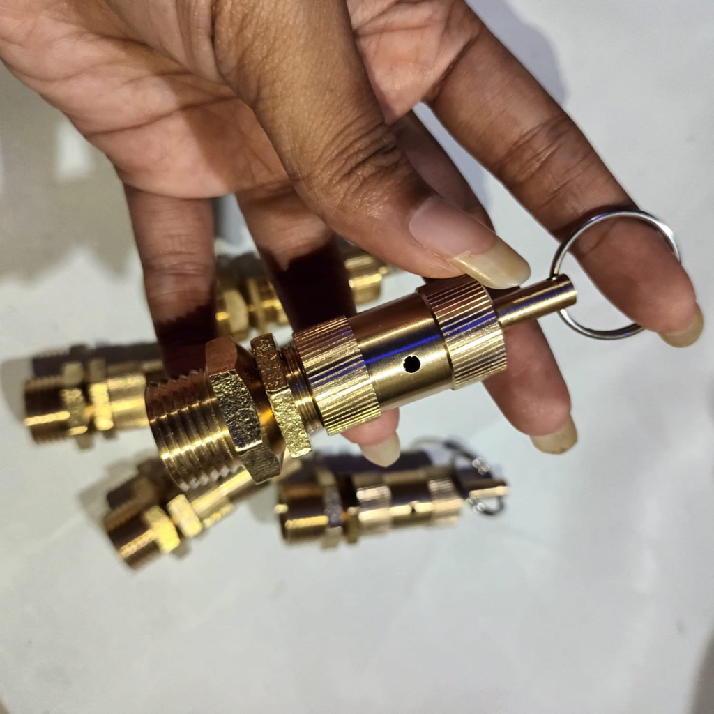 Otomatis Kuningan Boiler Setrika Uap