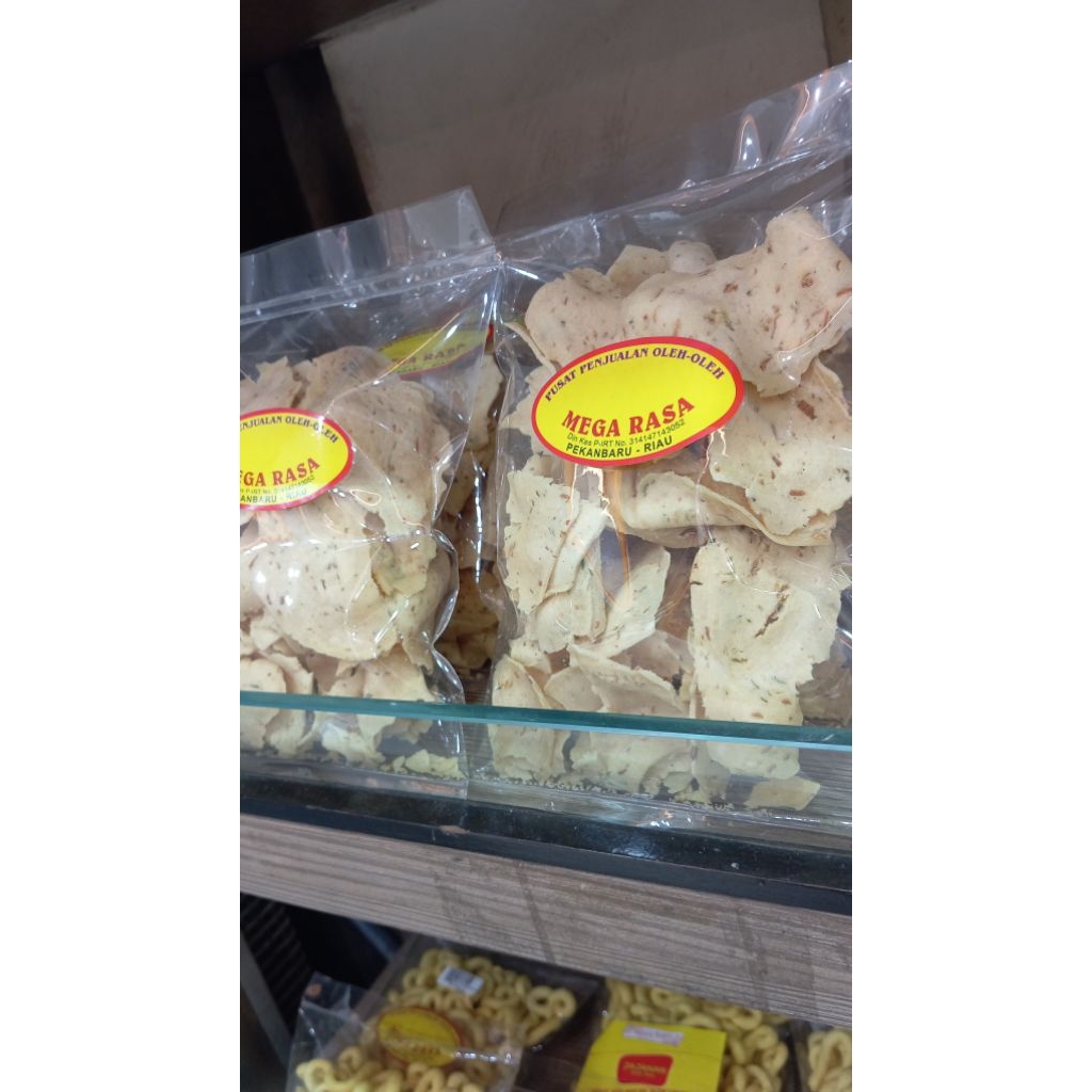 

KERIPIK BAWANG ORI DAN PEDAS MELATI SNACK