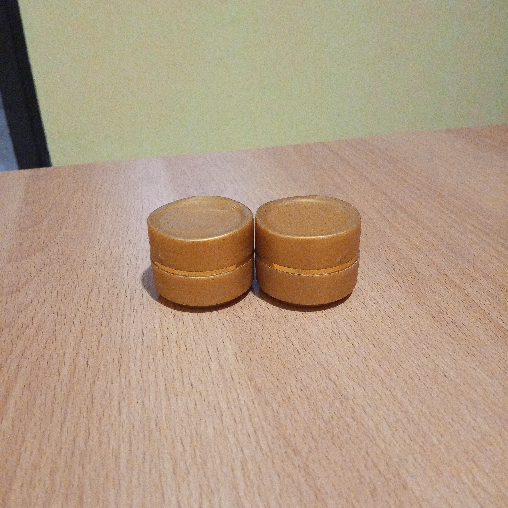 Pot Cream Sakura 12.5 gram Gold / Pot pp 12.5 gram Gold List Gold