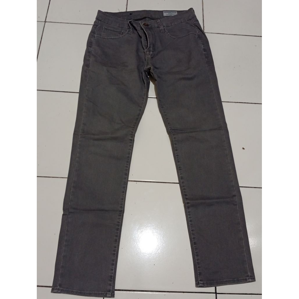 PRELOVED PRIBADI - CELANA CHINO BOMBBOOGIE