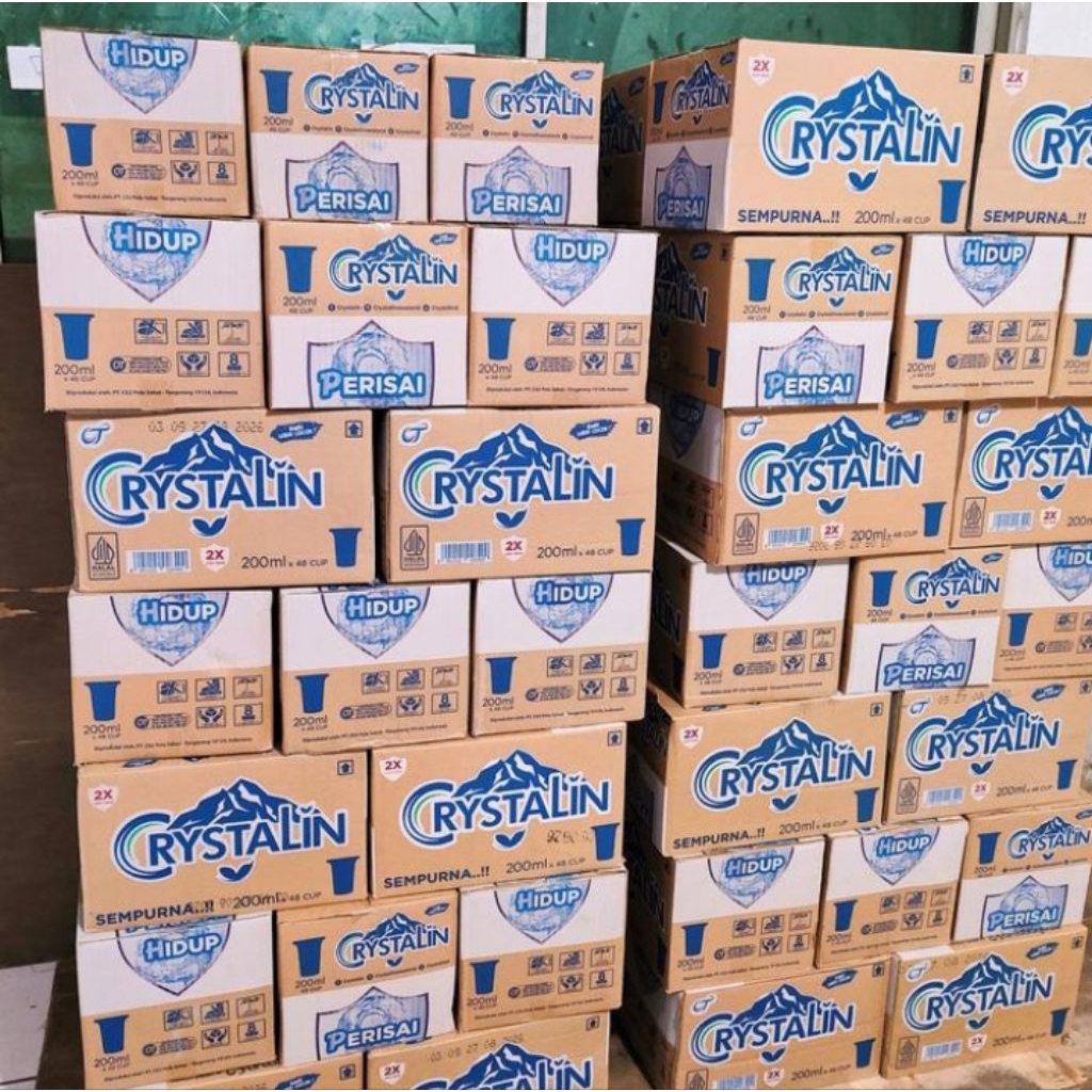 

Crystalin air mineral gelas 200ml isi 48 cup