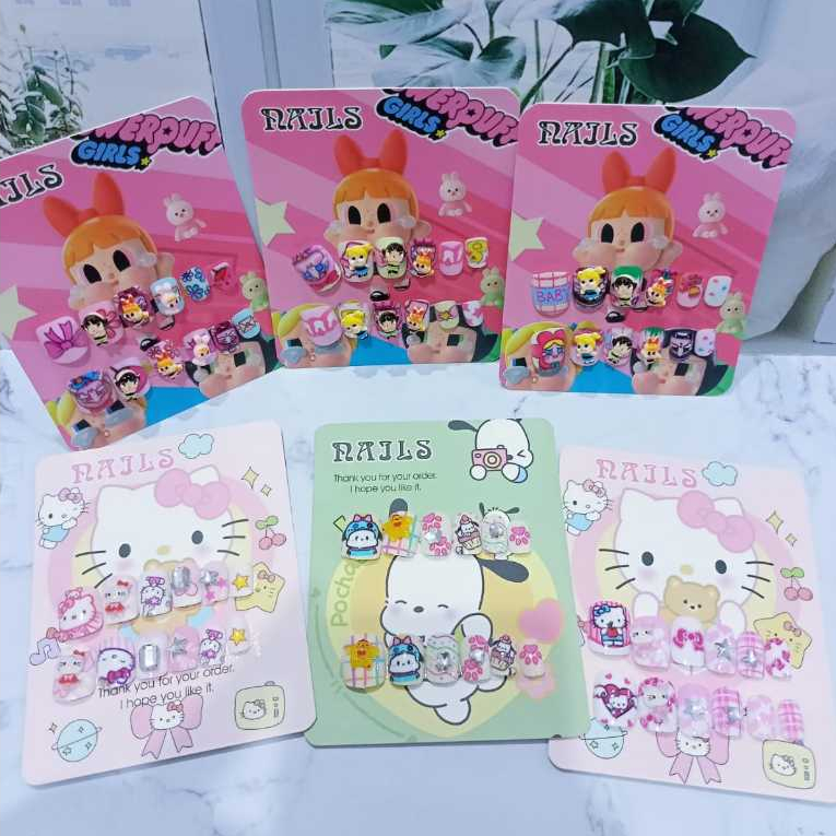 Kuku palsu anak 3D / Kuku Palsu Anak Nail Art Kartun Lucu Aksesoris Fashion Anak / Kuku palsu