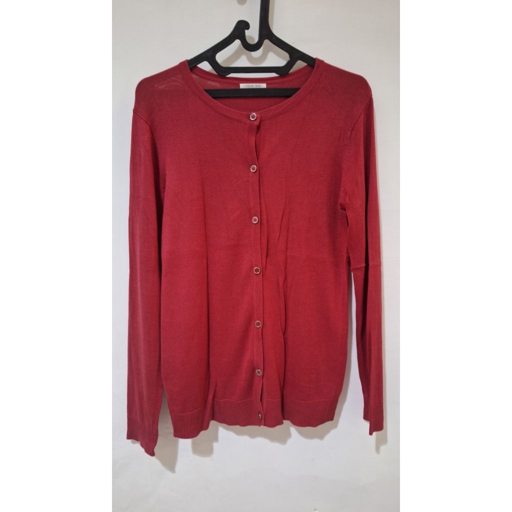 Glacier red cardigan