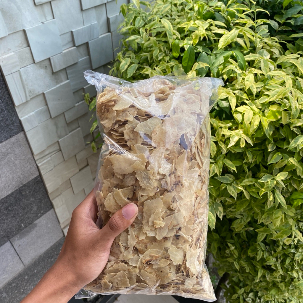 

Emping Melinjo Remukan 500gram– Gurih Asli Kota Limpun