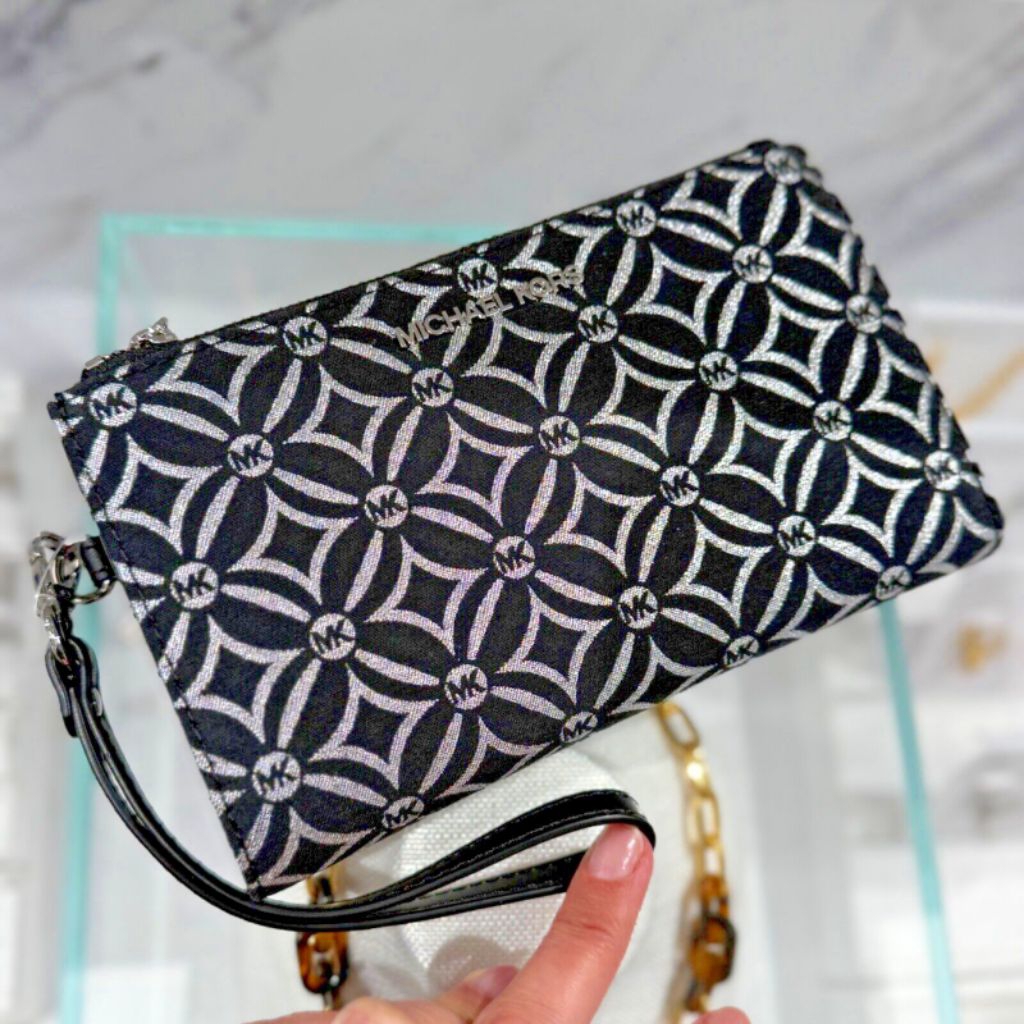 mk Jet Set Travel Double Zip Wristlet Wallet Signature Silver Black n