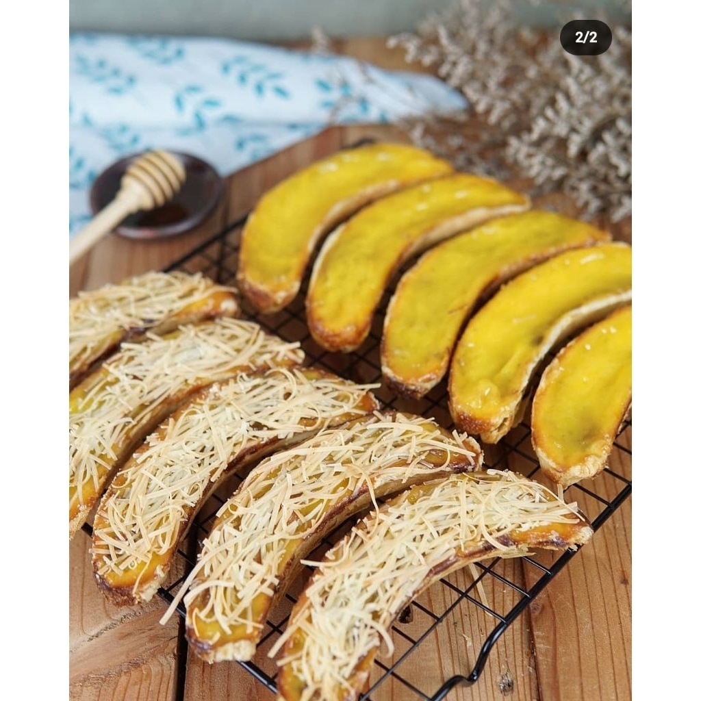 

Pisang Madu Swiss House Bakery Semarang | Pastry Pisang Madu