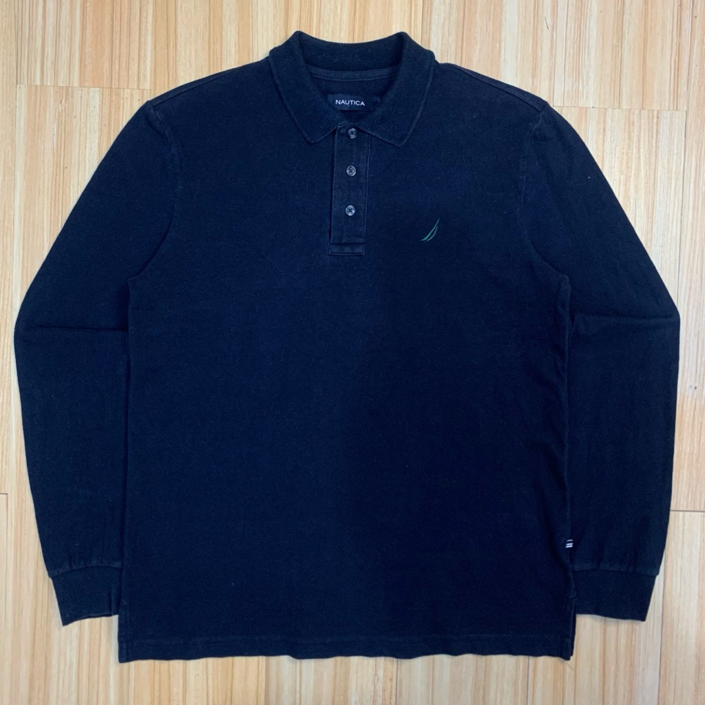 T-shirt kerah NAUTICA (M)