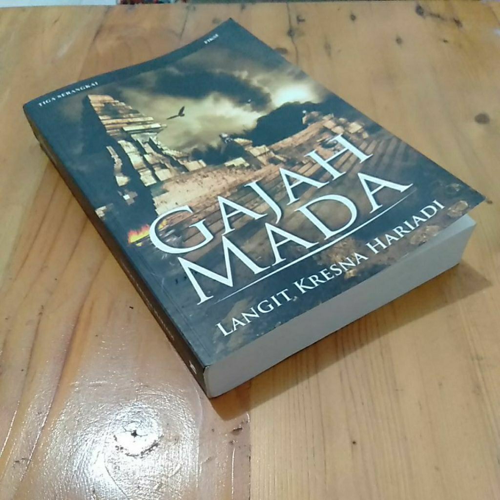 gajah mada langit kresna hariadi