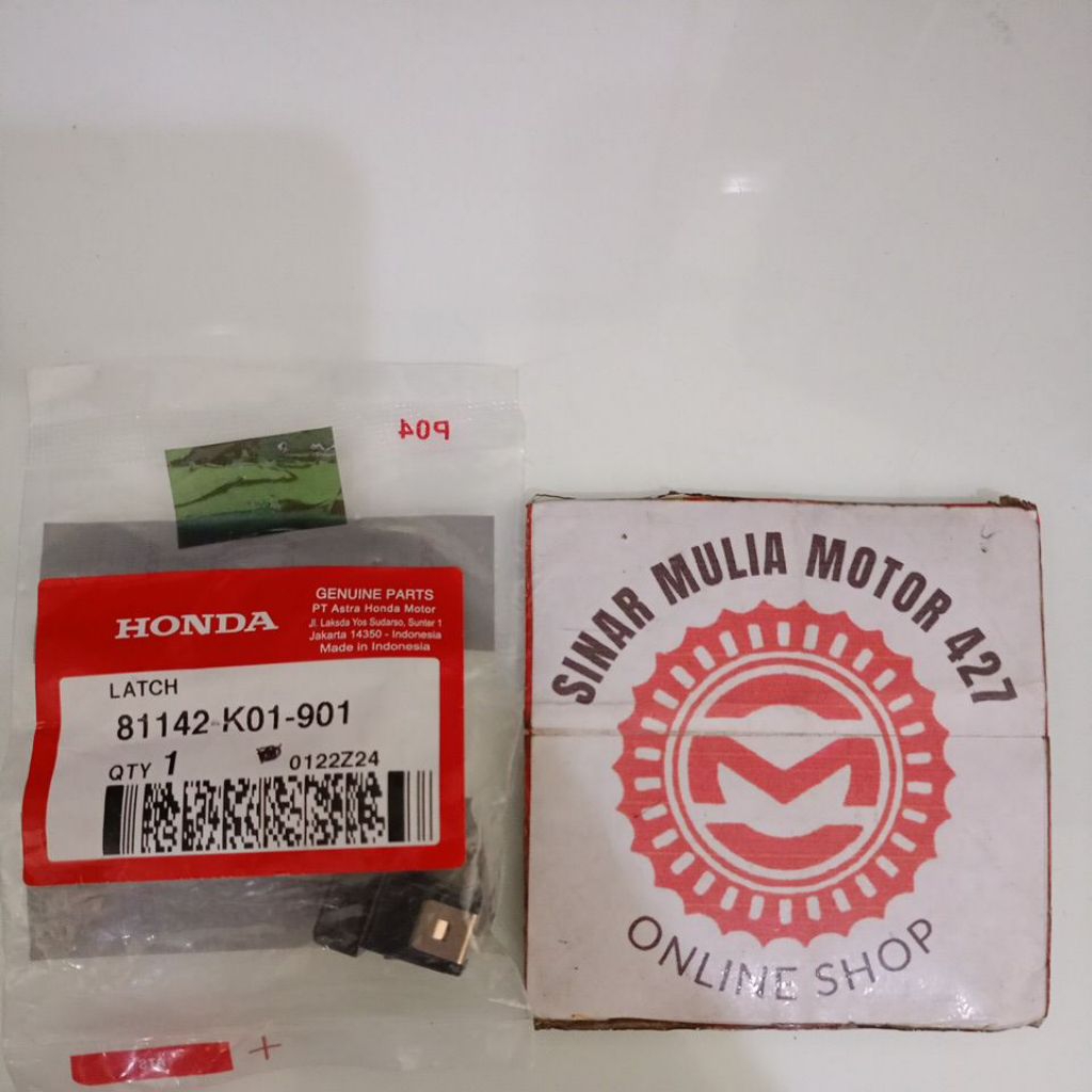 LATCH Pengunci Laci Pengait Laci PCX150 Original AHM 81142K01901