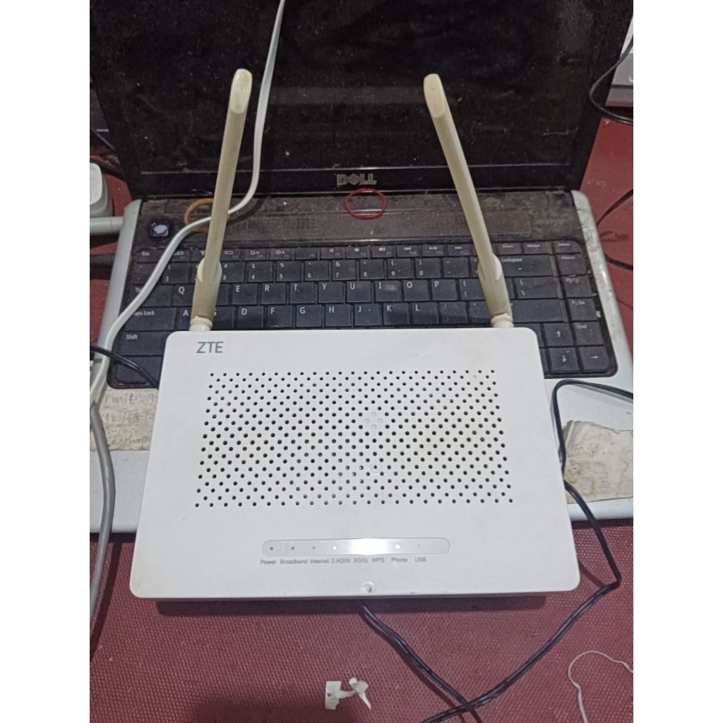 Zte ZXHN H298A Router dual band Gigabit