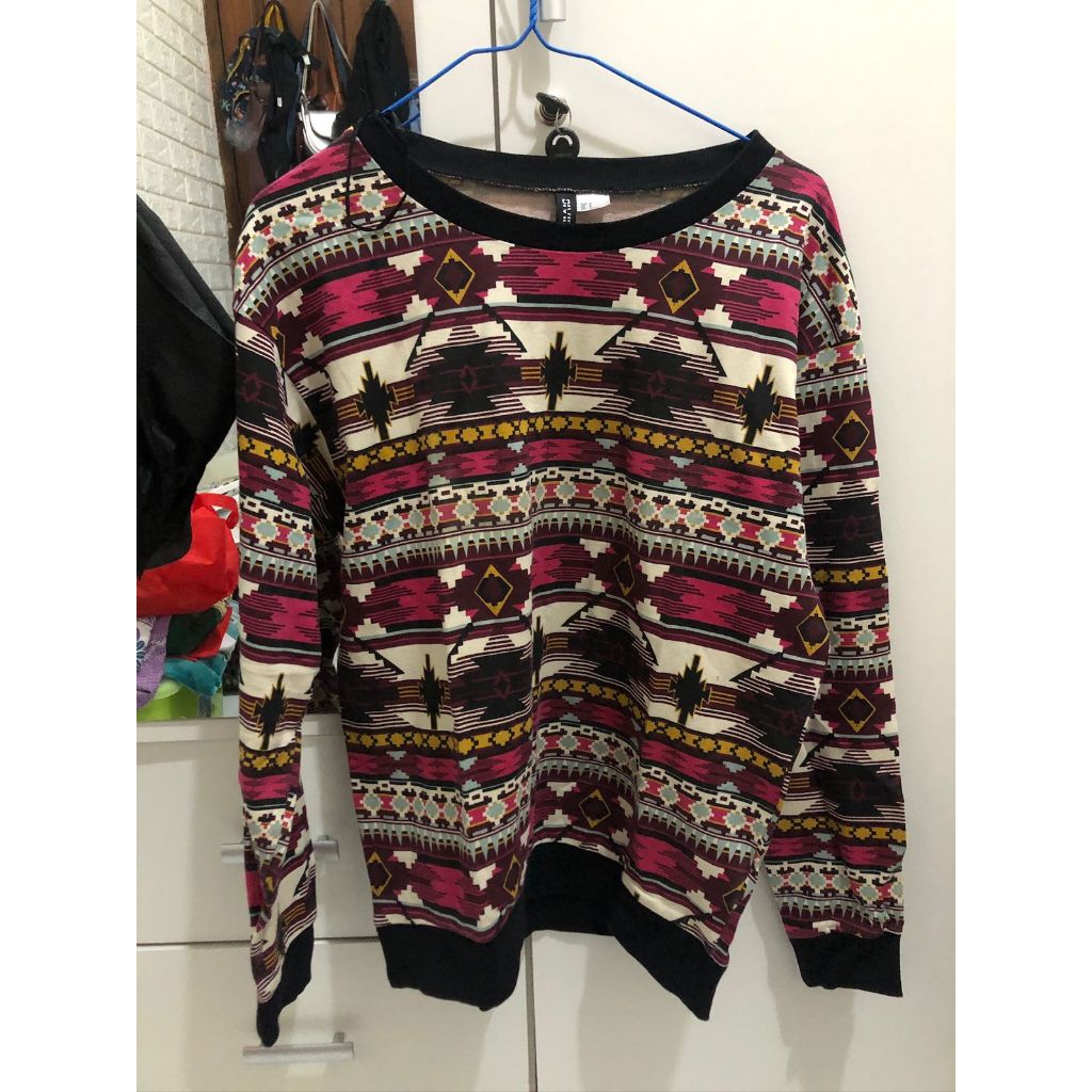 [Preloved] Sweater Motif Wanita / Jaket Motif Batik