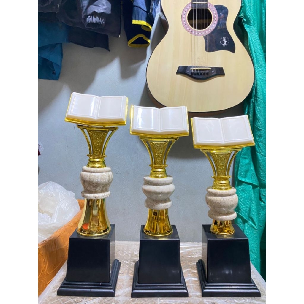 Piala Set 123 MTQ Jordan Marmer