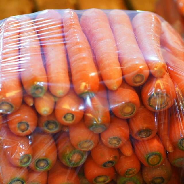 

Wortel Berastagi 1kg Fresh Setiap Hari
