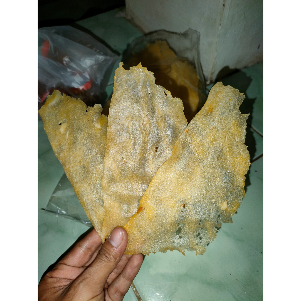 

Keripik Singkong Original Gurih Enak Khas Madura, Keripik Rujak, Keripik Campor Renyah Asli Madura