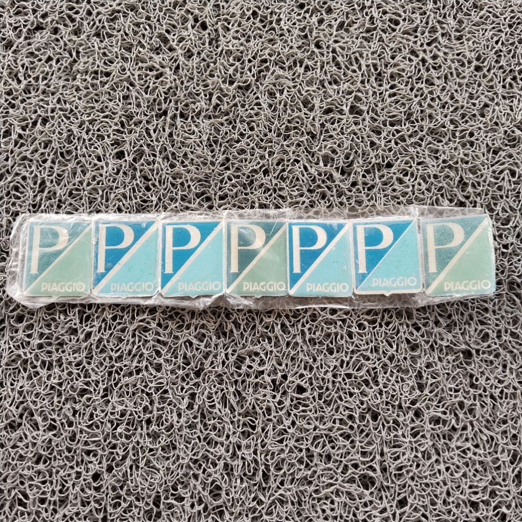 Emblem dada vespa vbb super66