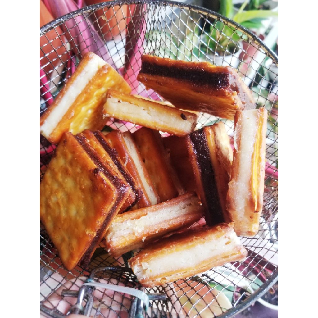 

KUE GABIN FLA TAPE SUSU ORIGINAL MIX COKELAT GORENG HOMEMADE 1 PACK ISI 10 PCS