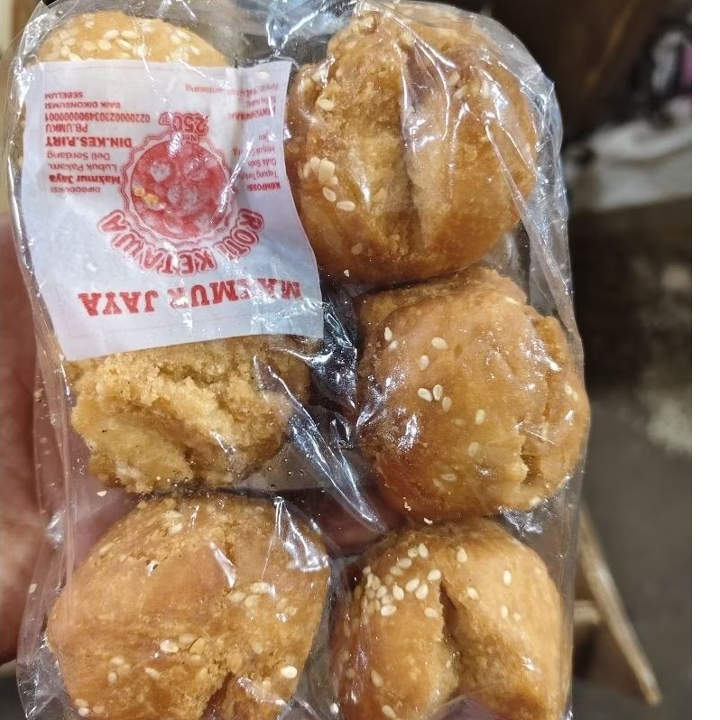 

Kue ketawa medan besar isi 6