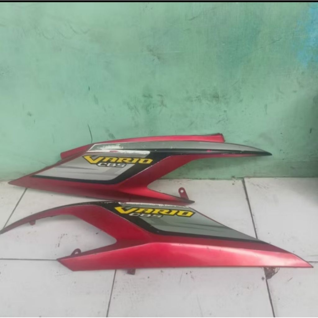 cover kaper body bodi belakang set kanan kiri original honda vario techno karbu 110 old bekas