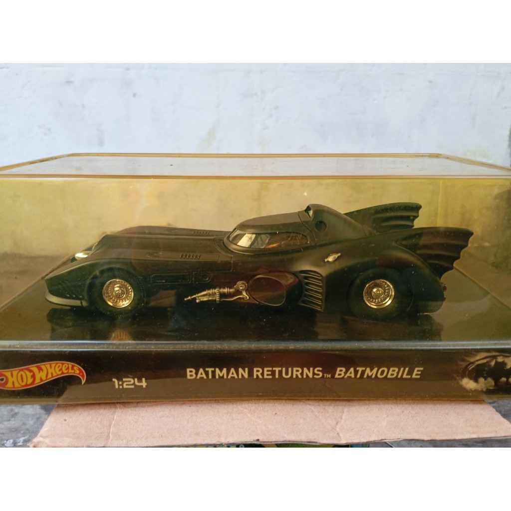 Batmobil Hotwheels 1:24