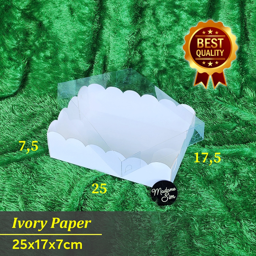 

BOX MIKA PUTIH - DUS CUPCAKE MUFFIN - KOTAK PUDING 25x17x7 (ISI : 10 PCS)