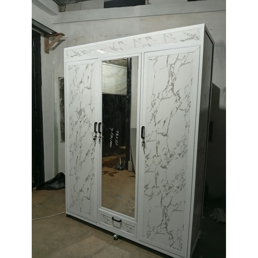LEMARI ALUMUNIUM FULL ACP MOTIF GRANIT