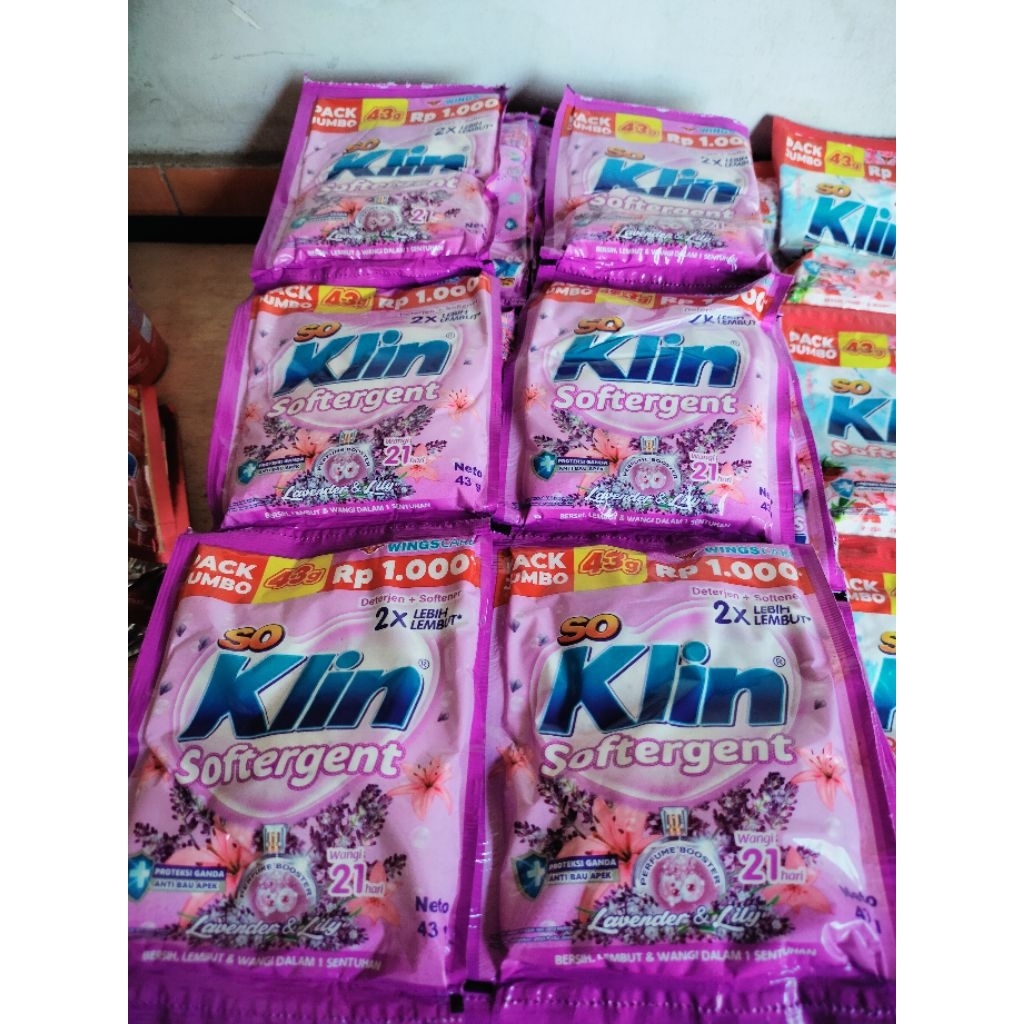 SoKlin Bubuk Renceng isi 6 sachet