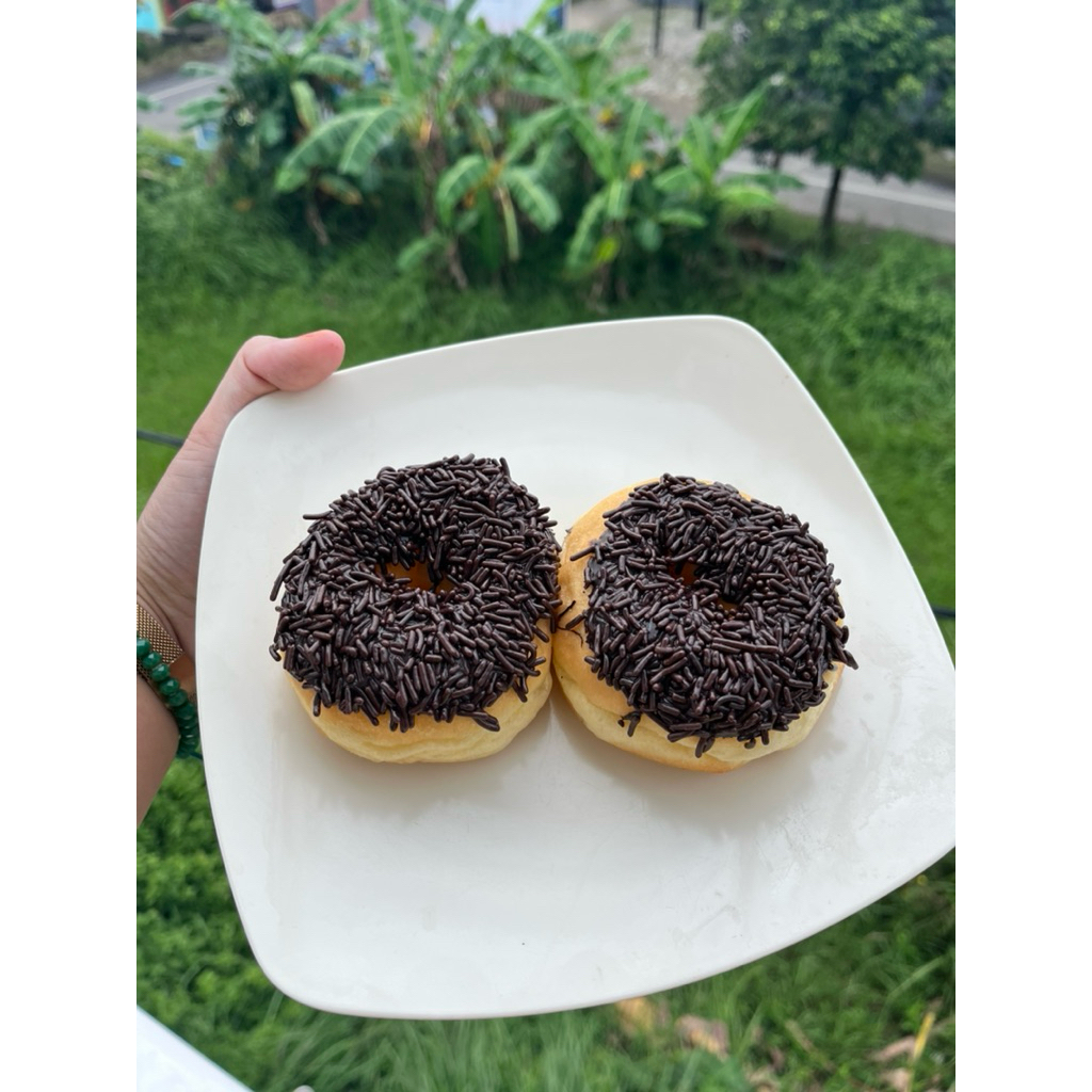 

DONAT KENTANG FROZEN ISI 10