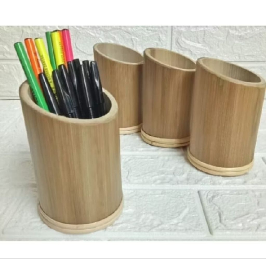 

kerajinan tempat pensil pulpen dari bahan bambu/1 pcs
