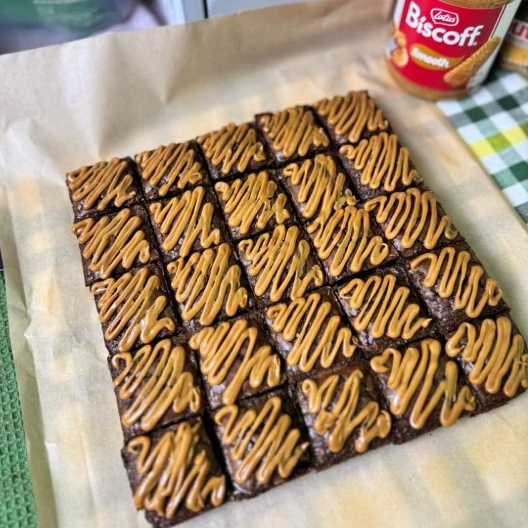 

More Cookies - Fudgy Brownies | Brownies | Brownies Sekat | Brownies ukuran 20x20 cm