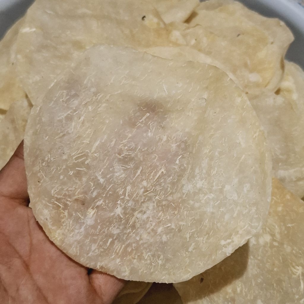 

Kerupuk Opak Singkong MENTAH ISI 100 Pcs