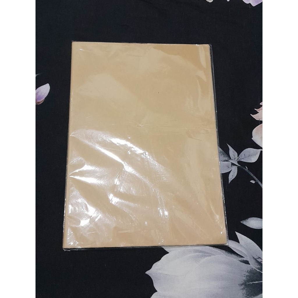 

Sampul buku Kwarto Coklat polos