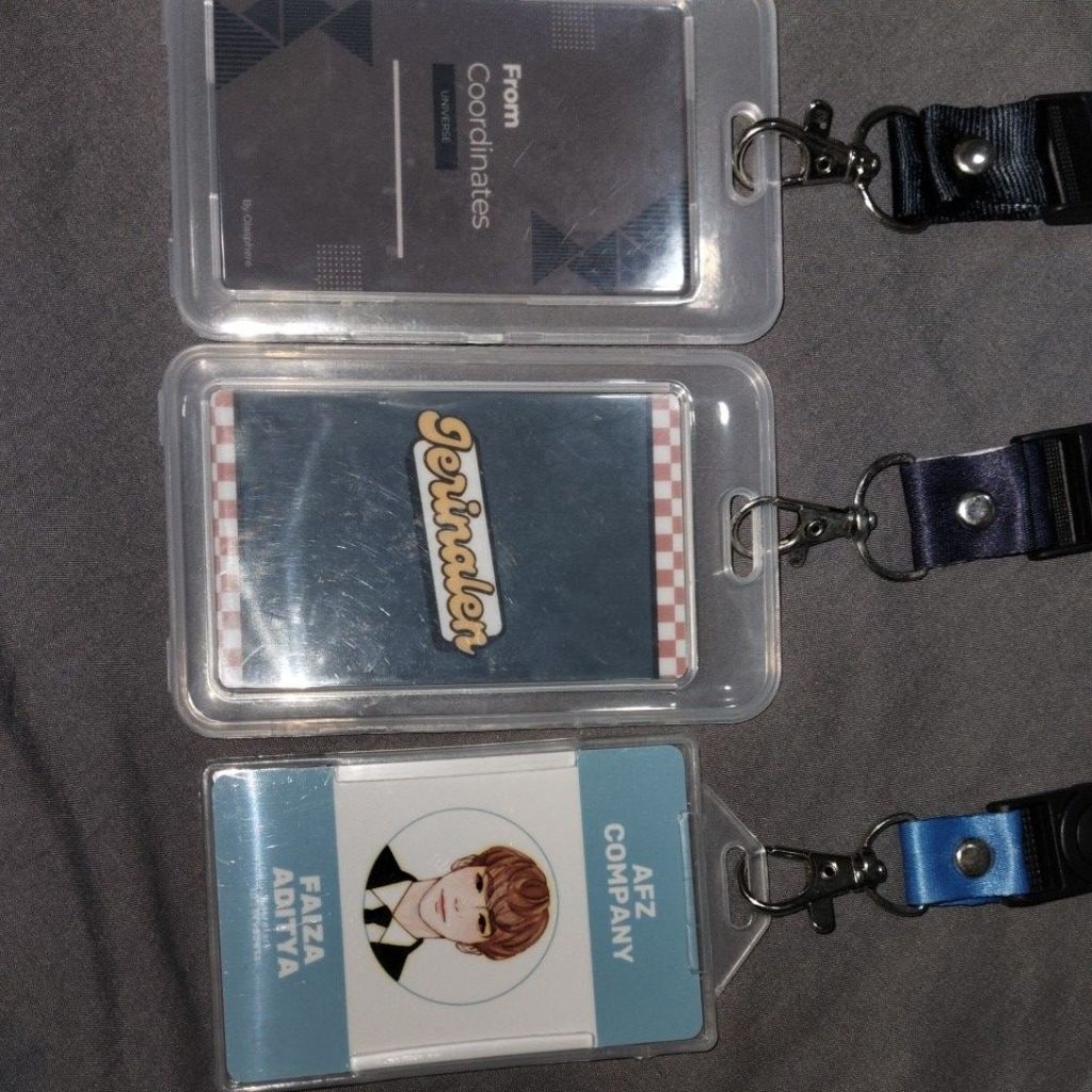 

LANYARD + CARD MD AU NOMIN