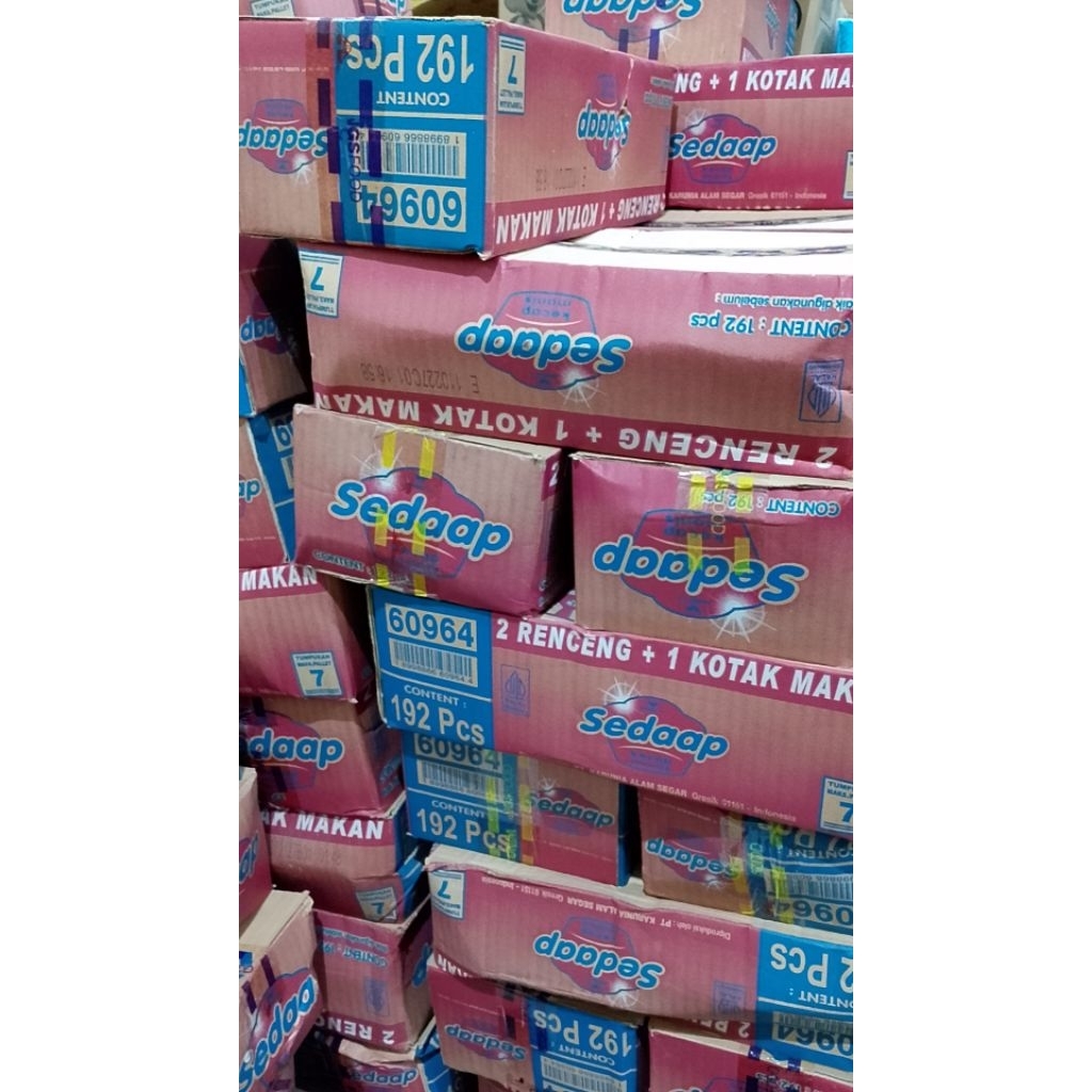 

sedaap kecap saset 1dus 16 pak
