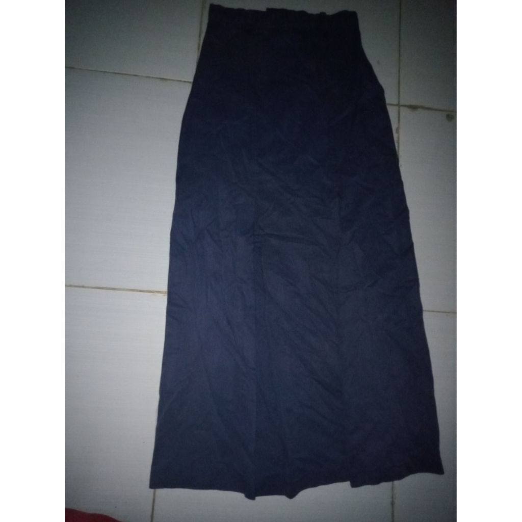 Preloved Seragam Sekolah