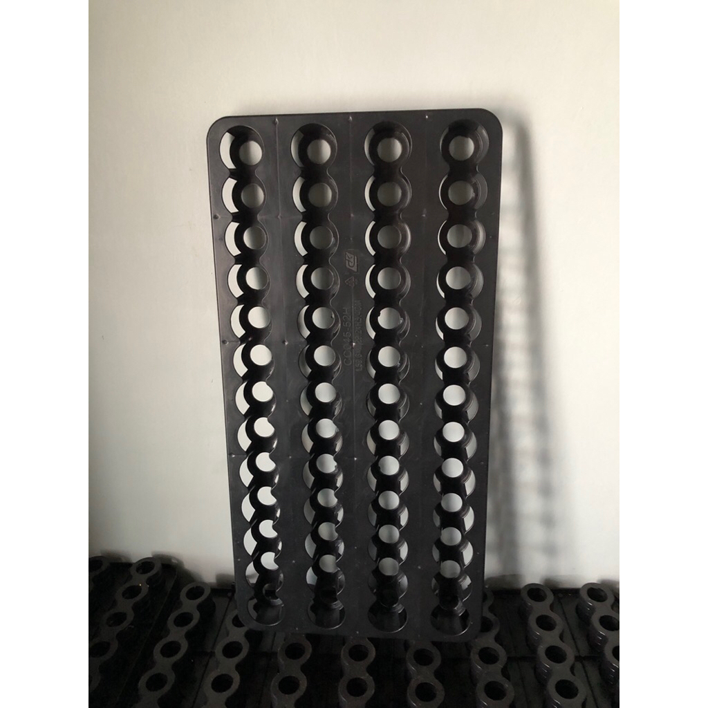 Tray Anggrek 52 Hole