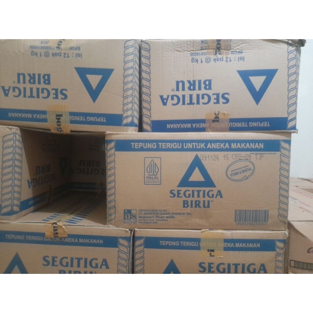 

tepung terigu segita biru 1kg isi 12 pcs