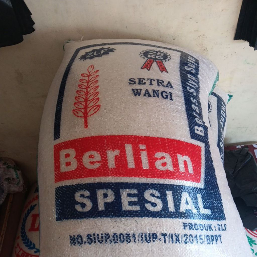 

Beras Premium Berlian Spesial 5kg