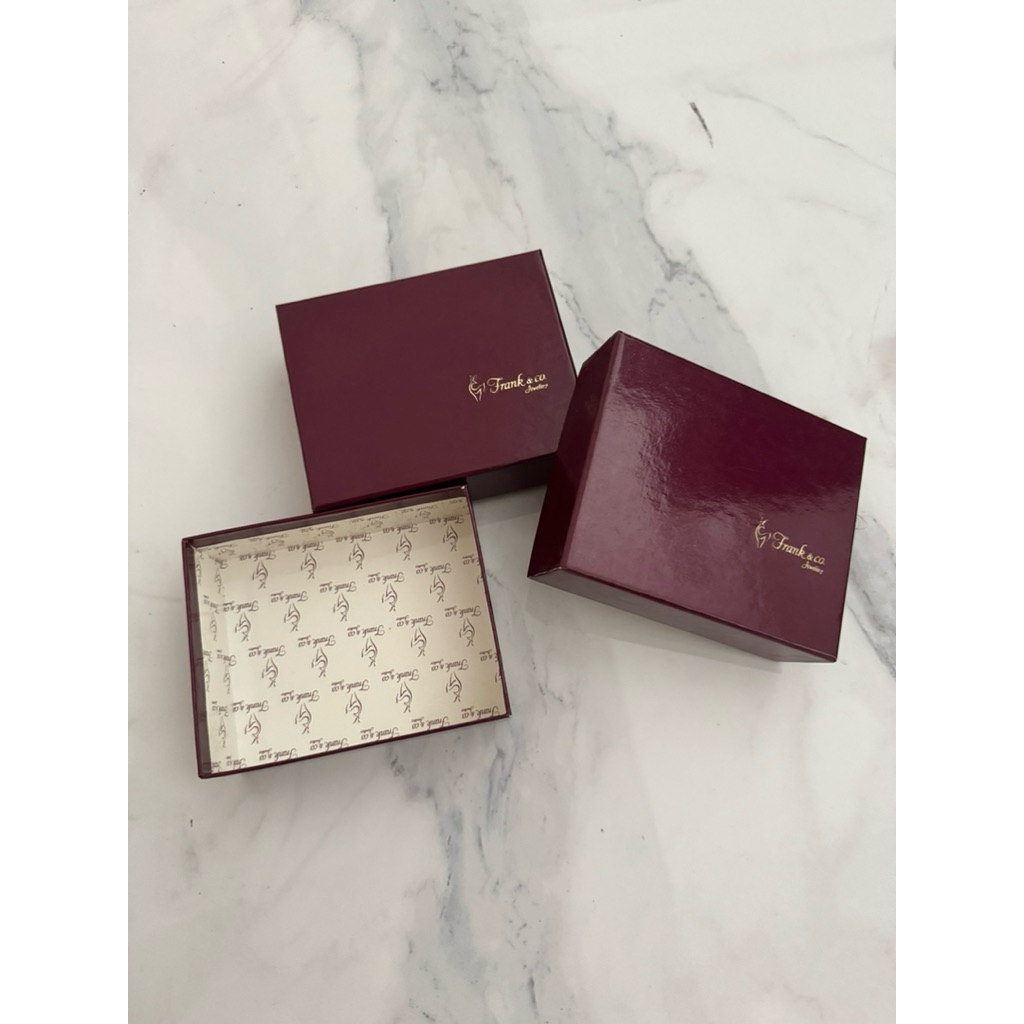 FRANK & CO Frank and Co Simply Medium Box Kemasan Packaging Perhiasan Jewellery
