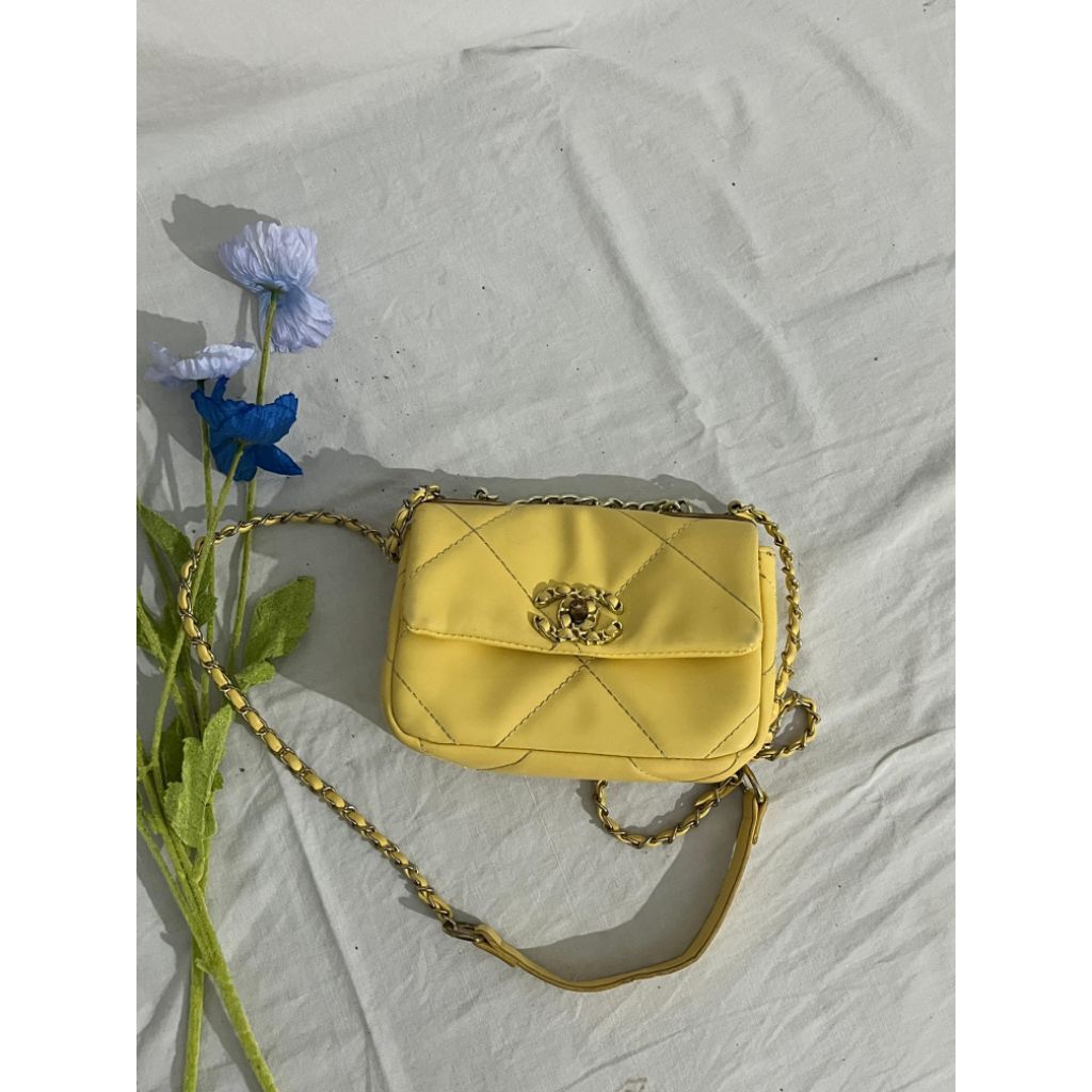 Sling Bag Chanel PRELOVED