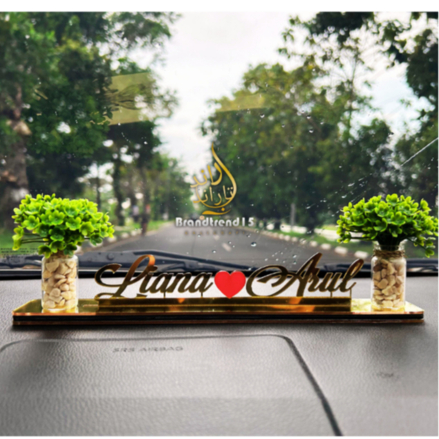 Hiasan Dashboard Mobil Akrilik Custom Nama, Pajangan Interior Mobil dengan Bunga Ungu