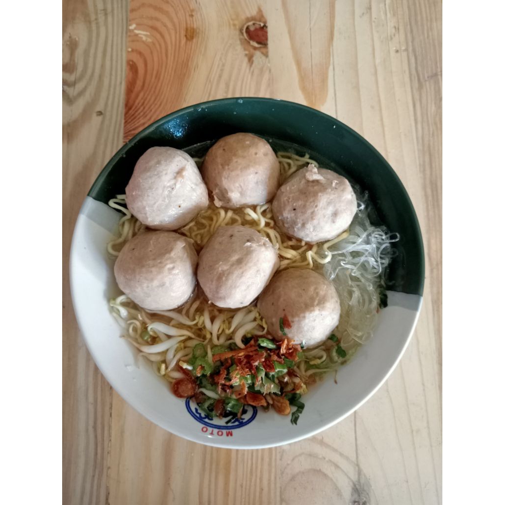

Bakso biasa /bakso halus