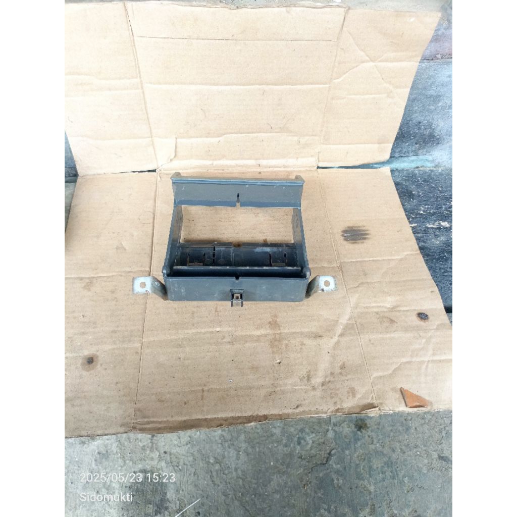 dashboard dalam laci asbak carry 1.0 extra st100 original copotan