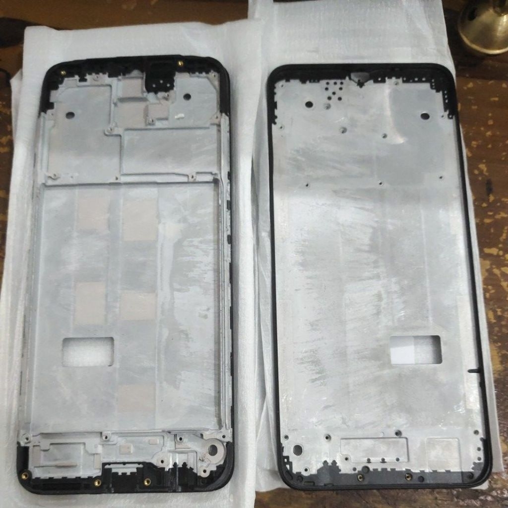 OPPO A9 2020 FRAME/DUDUKAN LCD
