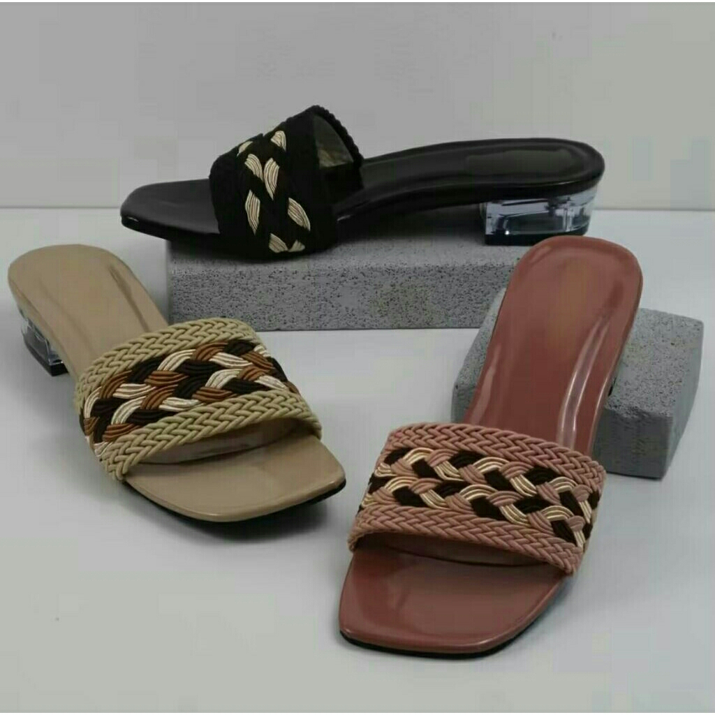 Sandal Heels wanita dewasa ber motif (Hak kaca  3cm)