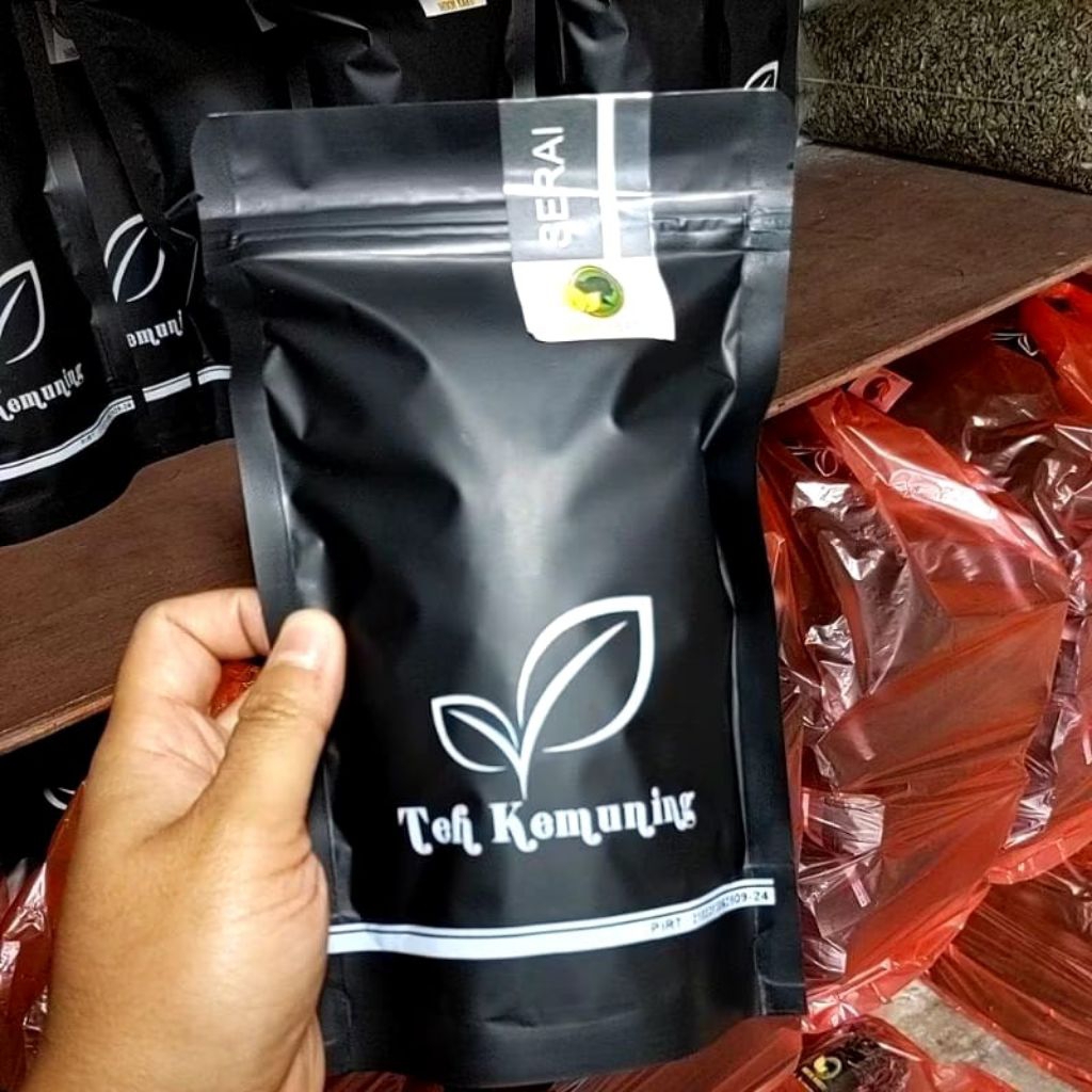 

DIARY PETANI - Teh Rasa Serai Mbok Karti Kemuning